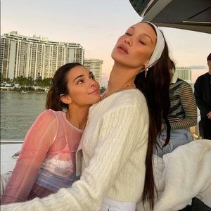 Meet your Posher, Emma